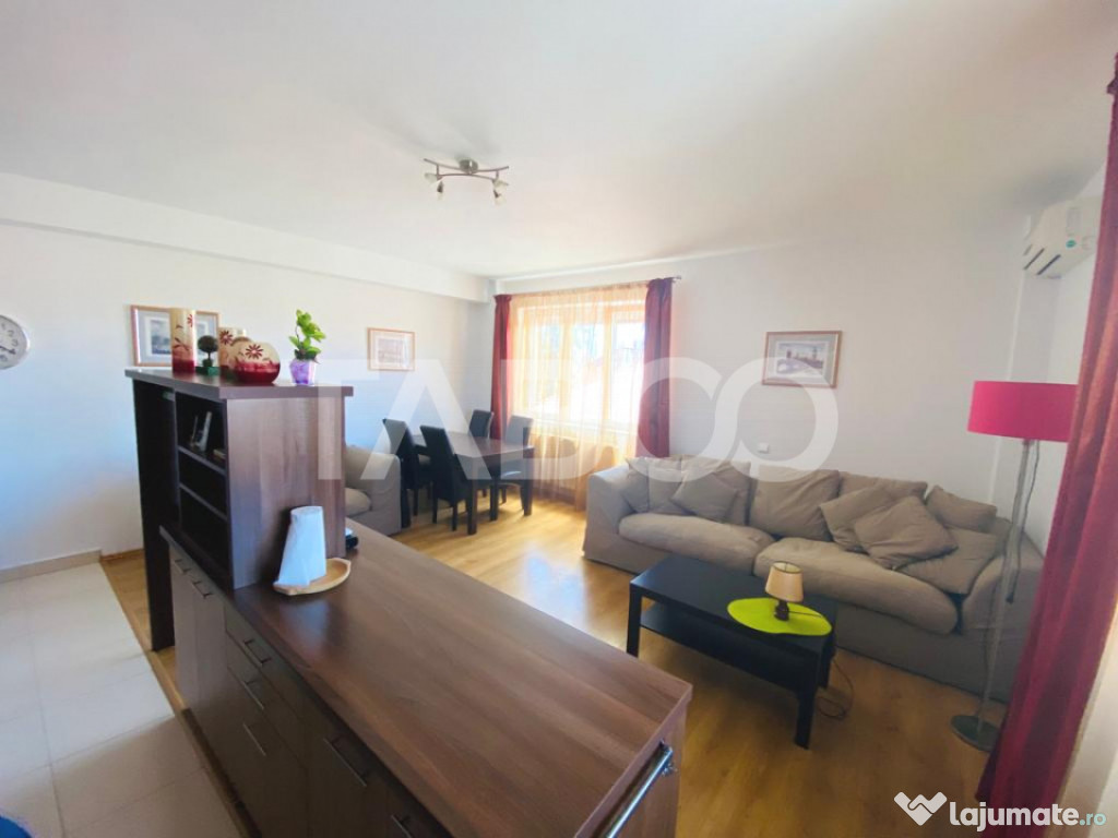 Apartament 3 camere cu garaj de inchiriat 75 mp Parcul Sub A