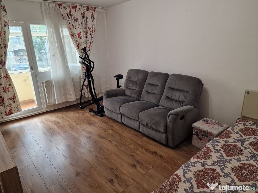 Apartament 2 camere, strada Orizontului