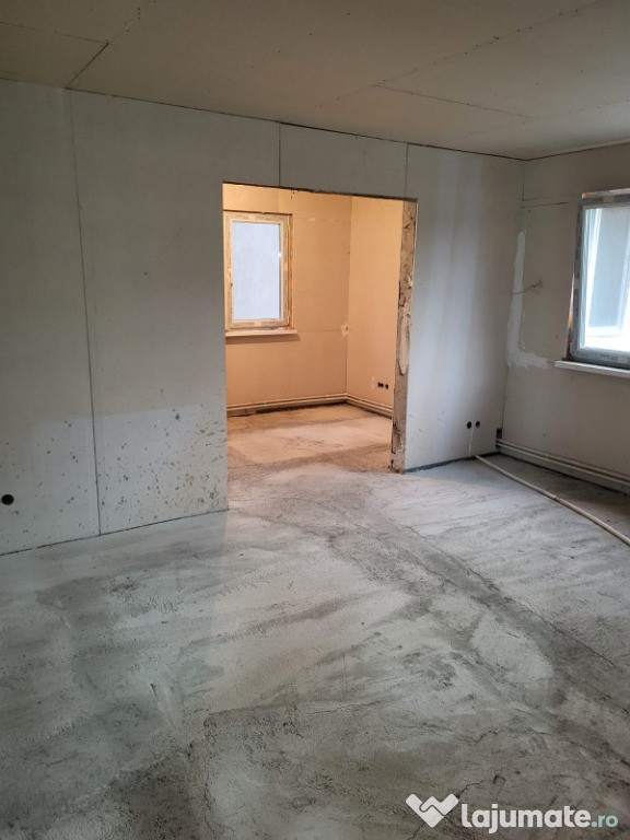 Apartament 2 camere in Bocsa Aleea Școlii