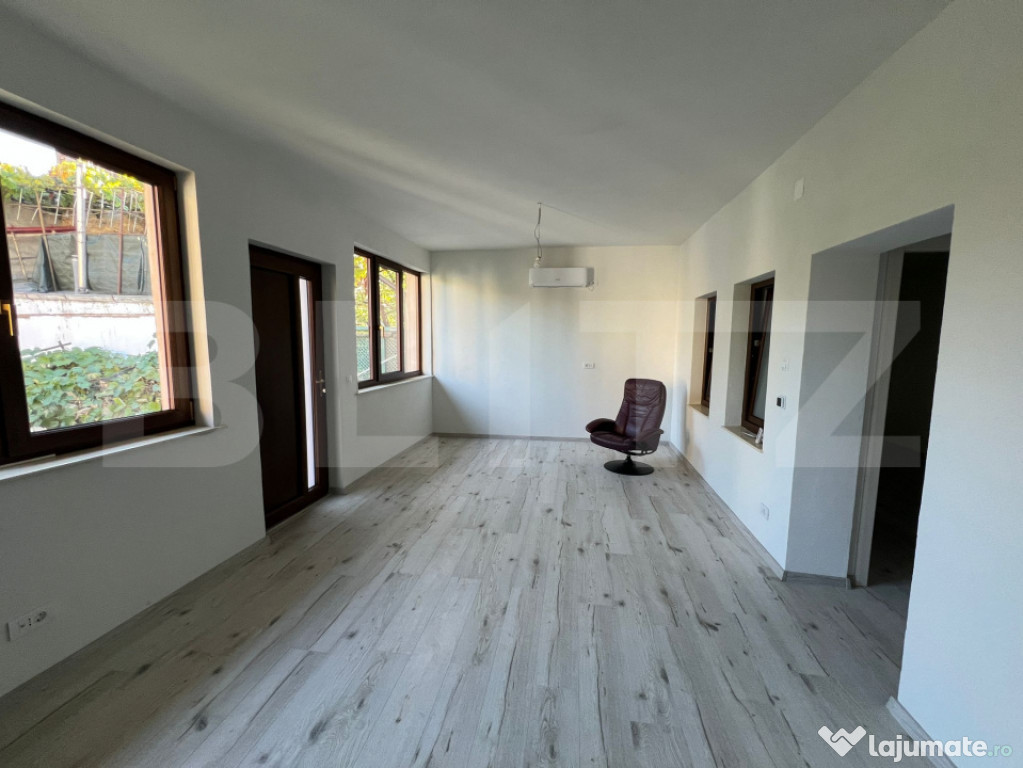 Casa nemobilata de inchiriat, 2 camere, zona centrala