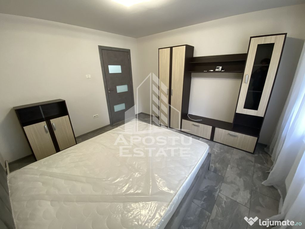 Apartament 3 camere, Complex studentesc
