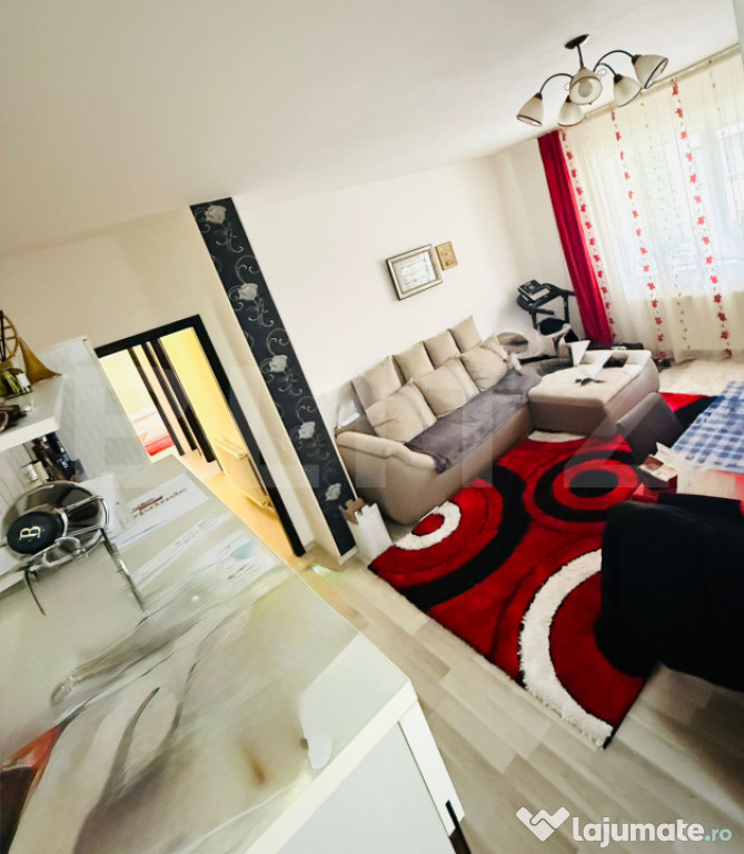 Apartament modern 3 camere Tractorul, zona linistita