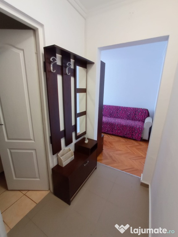 Apartament de închiriat