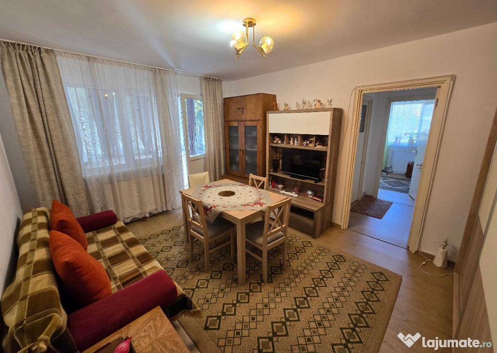 Apartament 2 camere, semidecomandat - zona Gemenii