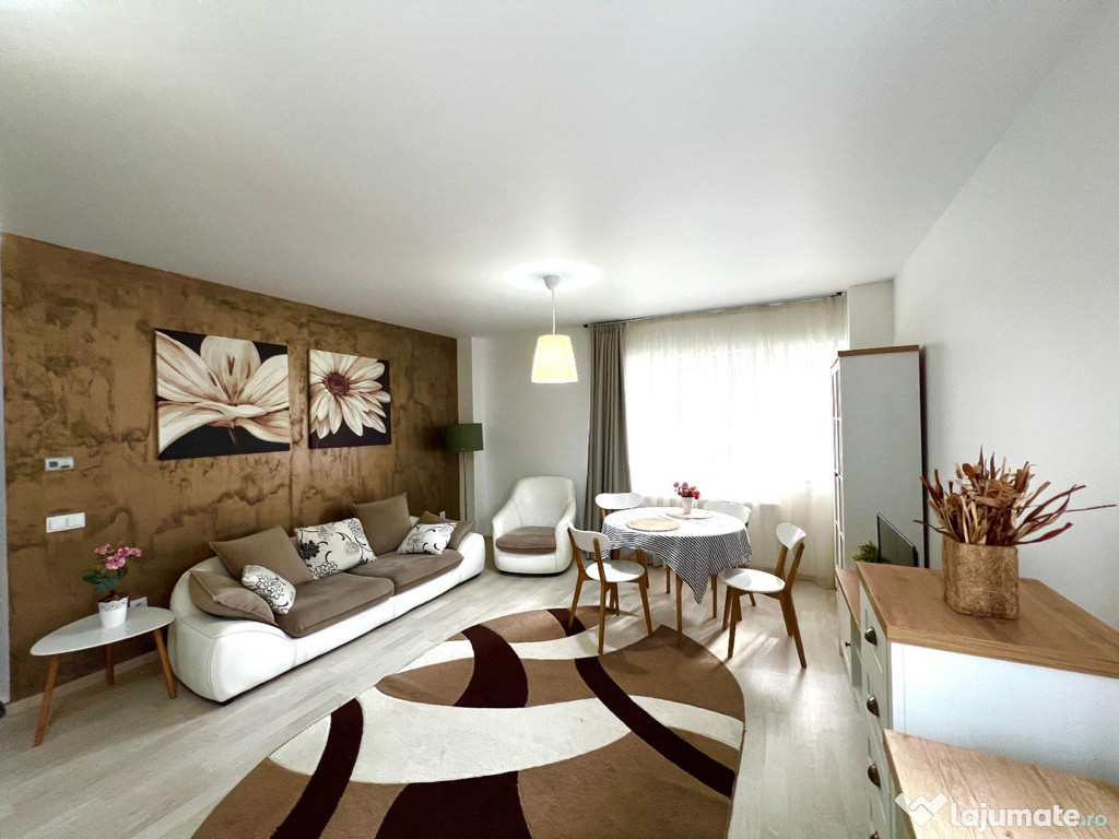 3 camere Maurer Coresi, Decomandat, Boxa + Parcare extra