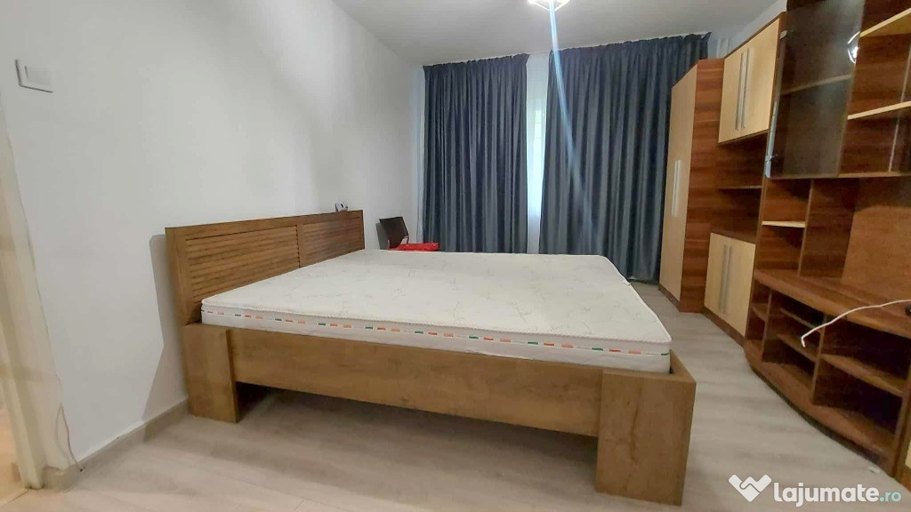Apartament 1 camera D, Palatul de Justitie, Podul de Fier