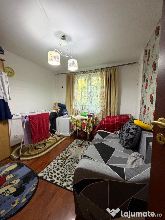 Apartament 4 camere langa metrou piata sudului