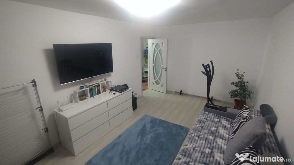 Apartament 3 camre decomandat RENOVAT- ICIL