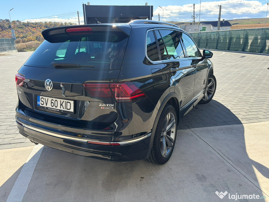 Vw Tiguan R-Line 4x4 DSG /Matrix