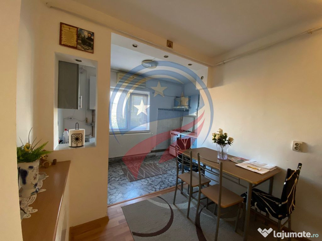 CHIRIE AP 2 CAMERE ROVINE CU CENTRALA