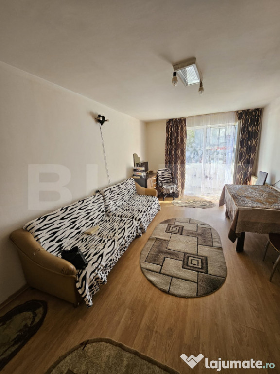 Apartament decomandat cu 2 camere, 50 mp utili, parcare incl