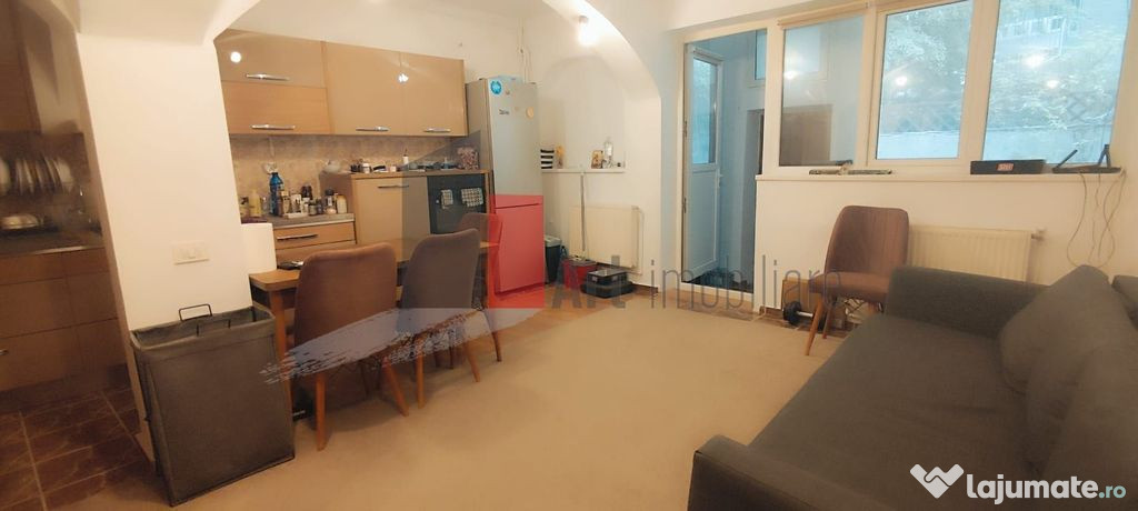 Casa "YENI" , constructie 2002, finisata complet