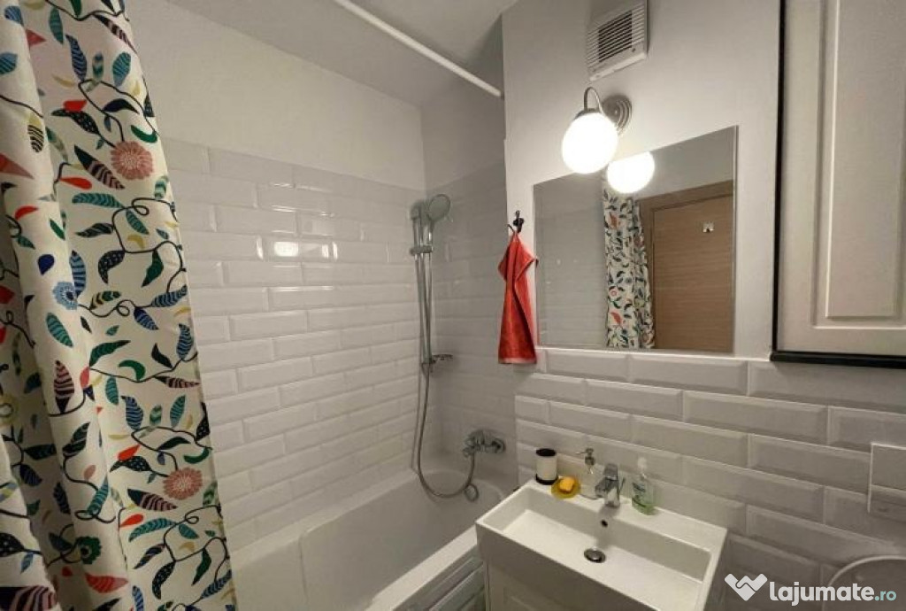 Aparatorii patriei bloc nou etaj 4