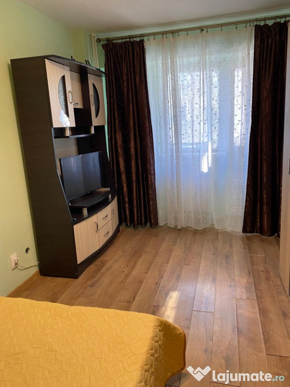 Garsoniera de inchiriat Panduri