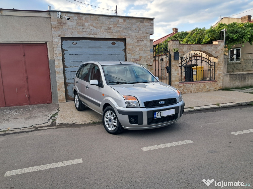 Ford Fusion 2009 •• 88 .000 KM • • Unic Proprietar • Full•