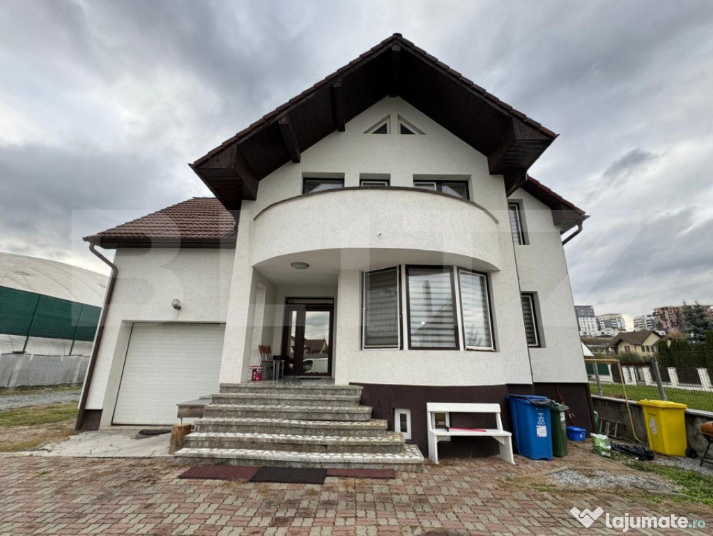 Casă de vânzare în Bistrița, zona Centură, pe strada Co