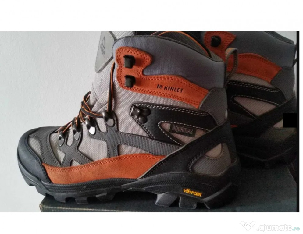Bocanci ghete drumetie inalte dama Mc Kinley Aquamax marime 38