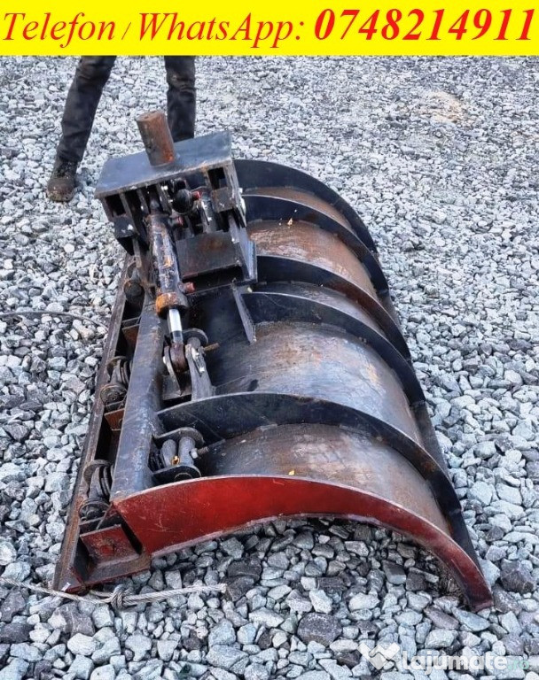 Lama zapada, folosita o iarna pe buldoexcavator, instalatie hidraulica