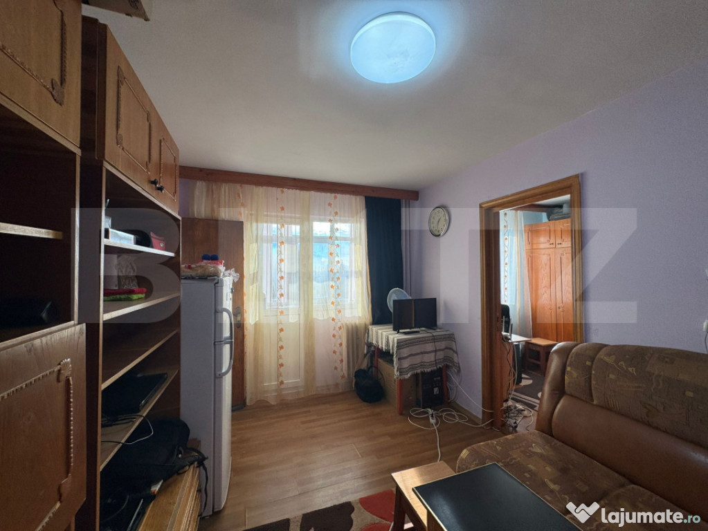 Apartament de 2 camere, 36 mp, zona Piata Chirila