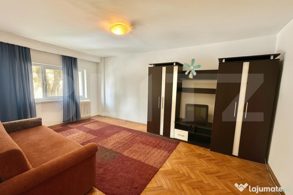 Apartament 3 camere de inchiriat,2 bai, etaj 1, zona Cetate