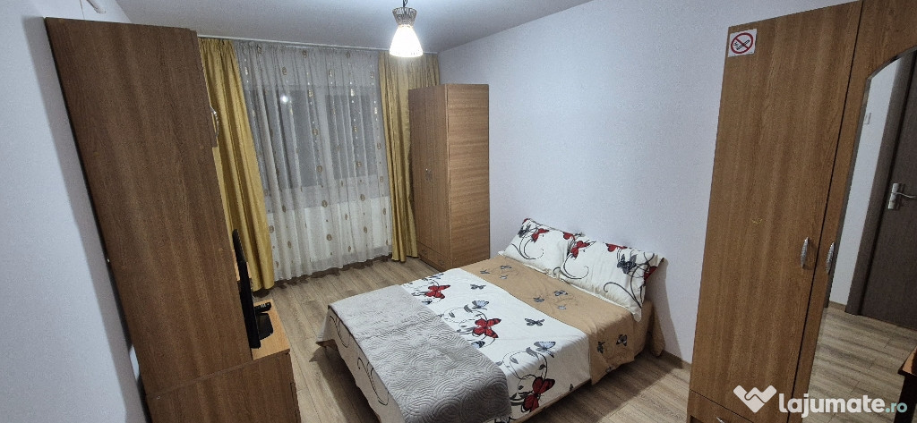 Închiriez garsonieră