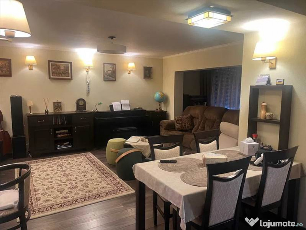 Apartament 3 camere decomandat etaj intermediar Scriitorilor