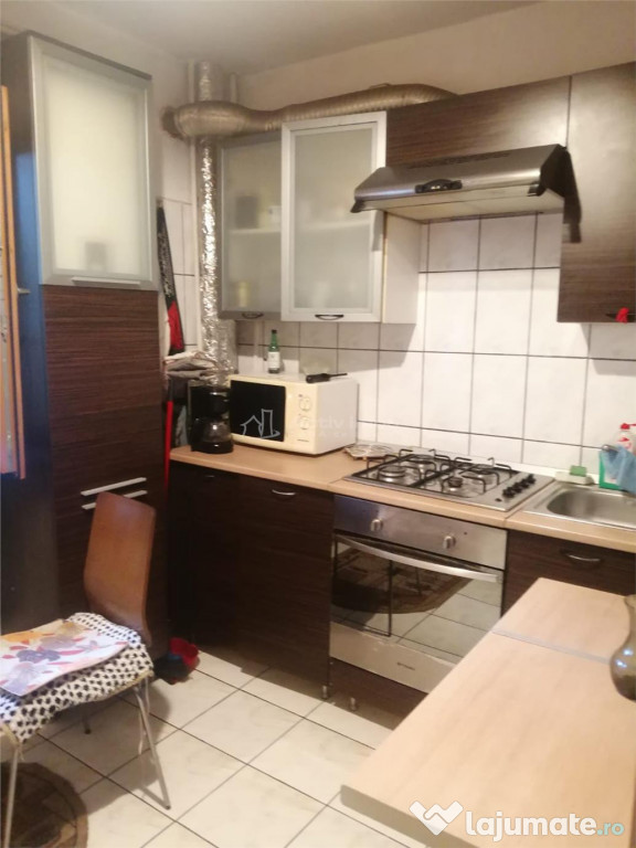 Apartament 4 decomandat, parter , CT - Rovine - Pizzeria Ibi