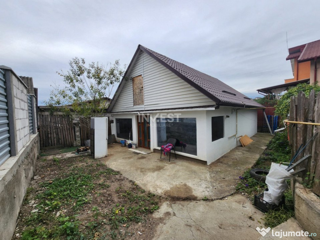 CASA CU 3 CAMERE , STRADA VECHE-NICOLINA , POSIBILITATE SCHI