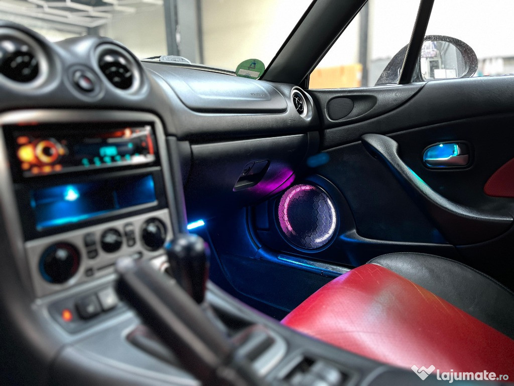 Lumini ambientale LED dedicate MAZDA