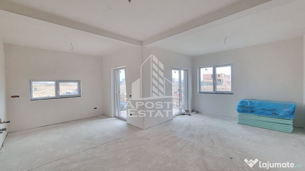 Duplex pe parter, despartit prin camera tehnica, in Giarmata