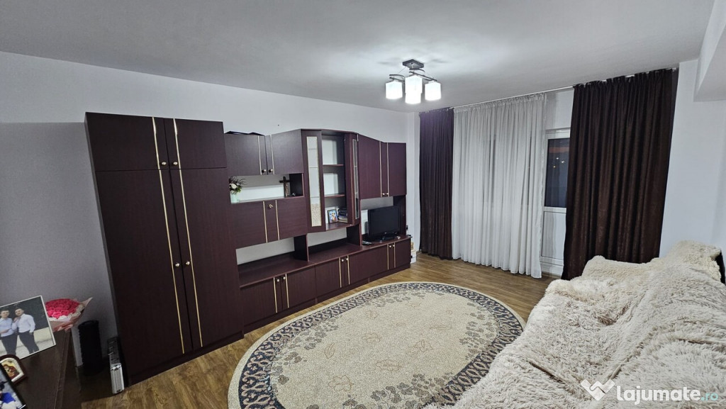 MIHAI BRAVU - 3 cam, 1A, dec, 5/6, 2 bai - 89500 euro