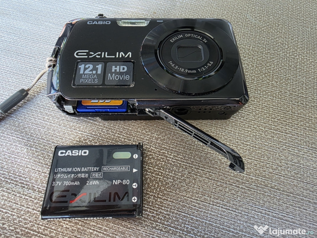Camera foto Casio exilim impecabila