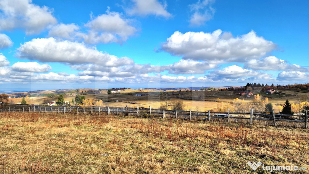 Teren parcelabil, front la strada, 5446mp, utilitati in zona