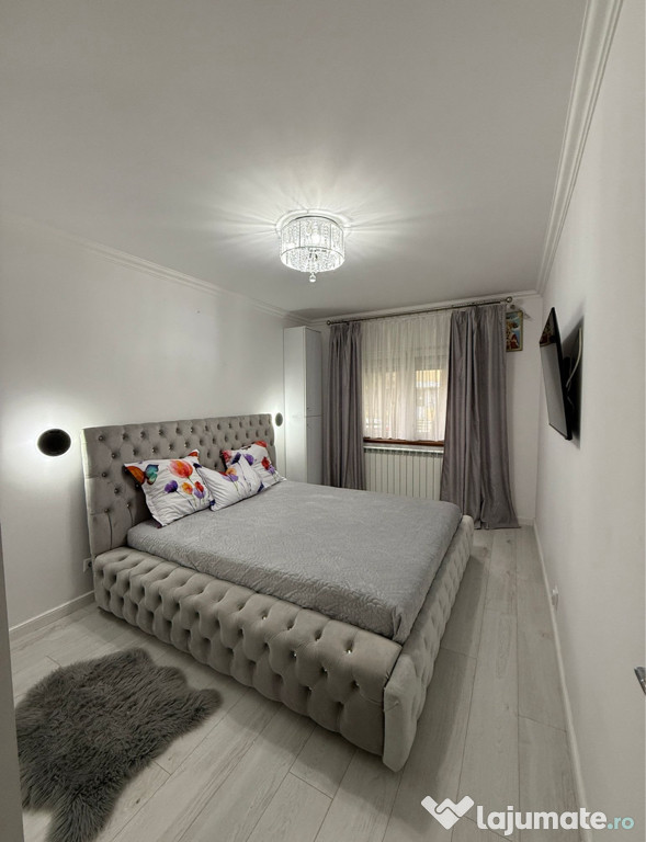 Vând apartament modern