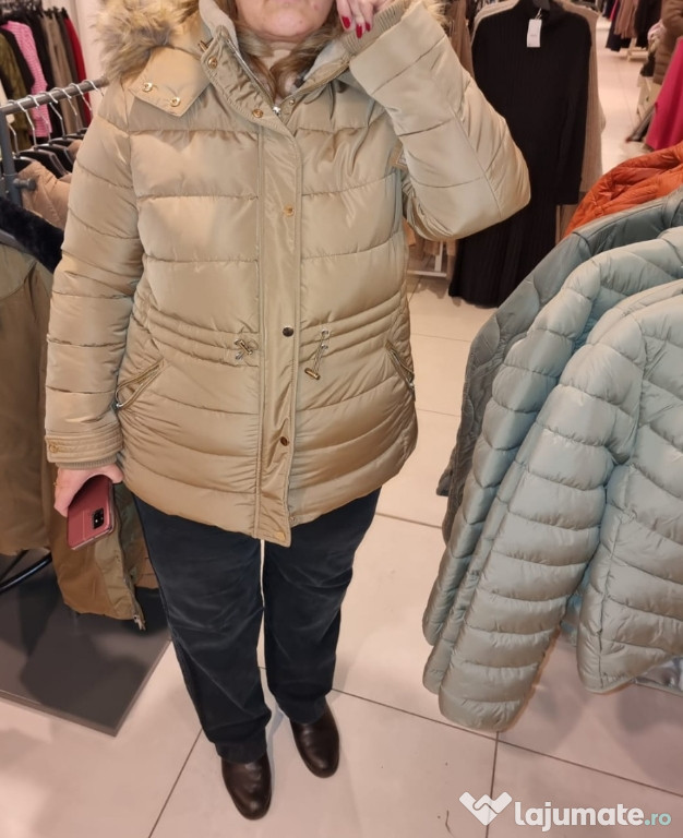 Geacă de iarnă cu glugă , C&A