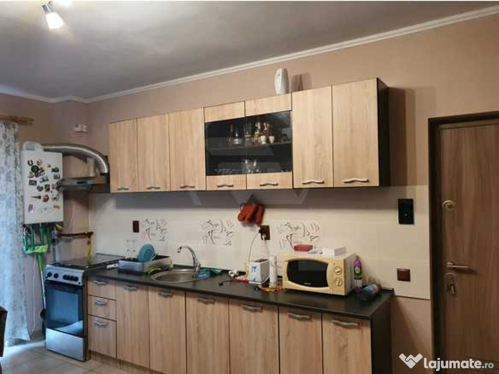 Apartament 2 camere,zona Stejarului