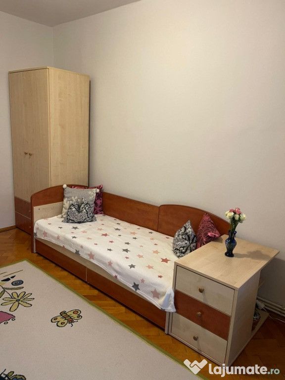 Mobilă pentru cameră modernă copii 0-14 ani