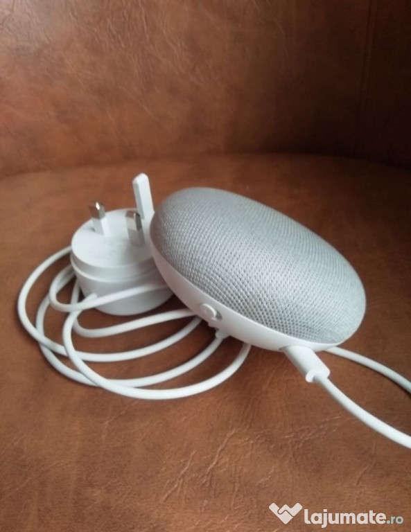 Vind urgent boxa Google Home Mini , noua , din UK,