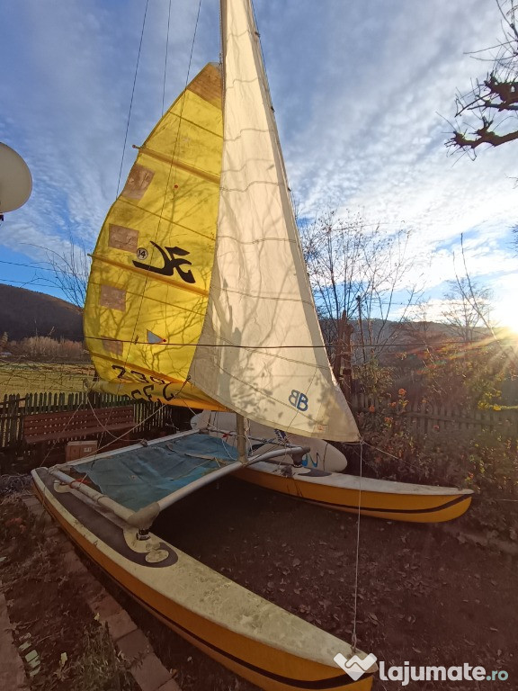 Catamaran cu vele Hobie Cat 14, extrem de rar in Romania