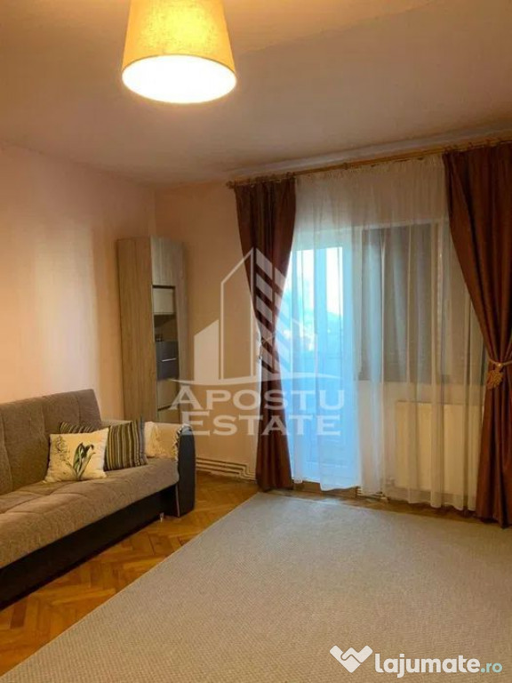 Apartament, 2 camere, centrala proprie, balcon, zona Sagului