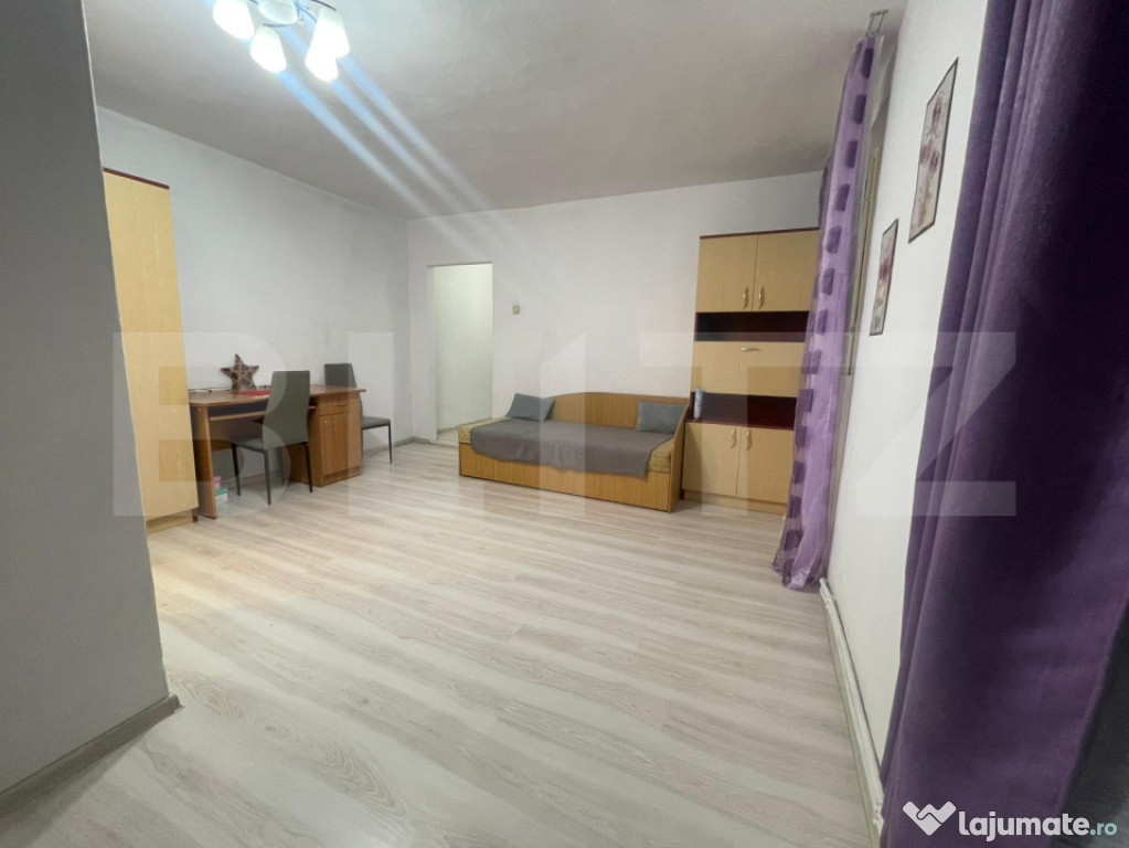 Garsoniera de vanzare, 30 mp, zona Centrala