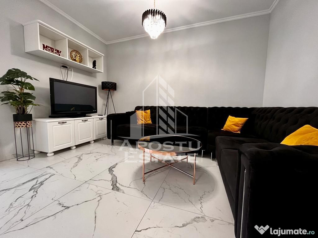 Triplex deosebit cu 3 camere zona Eso Giroc