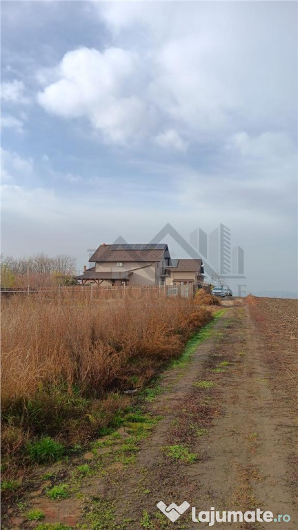 Aroneanu str Viisoarei TEREN 2 loturi x 650 mp. Intravilan c