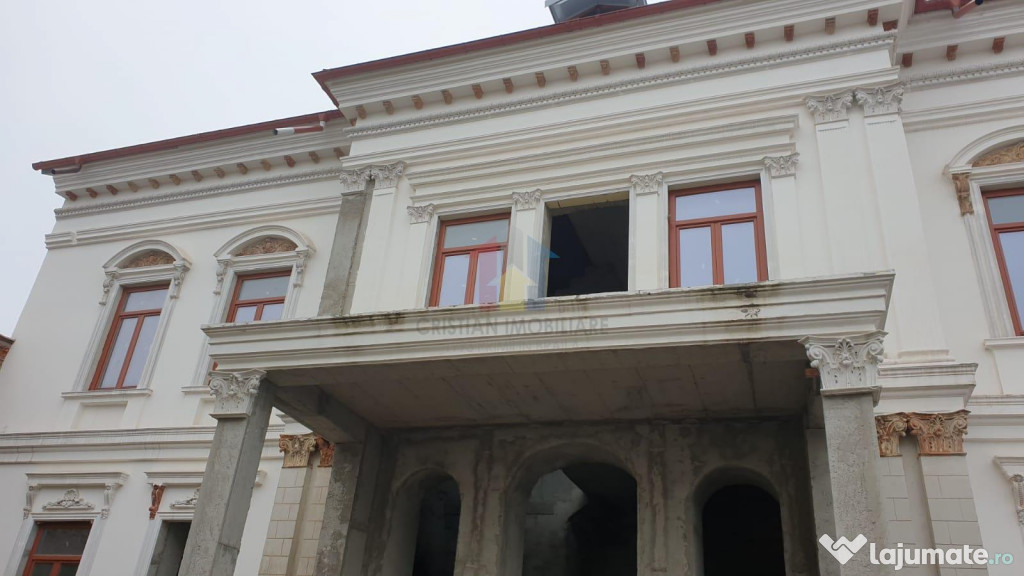 Casa P 1 Ultracentral, teren 466 mp pe colt , deschidere dub