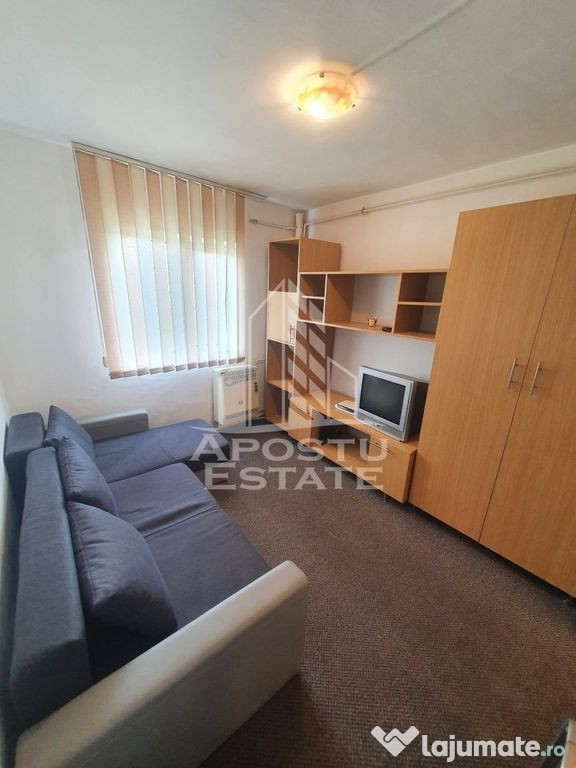 Garsoniera de inchiriat zona Lipovei 20mp