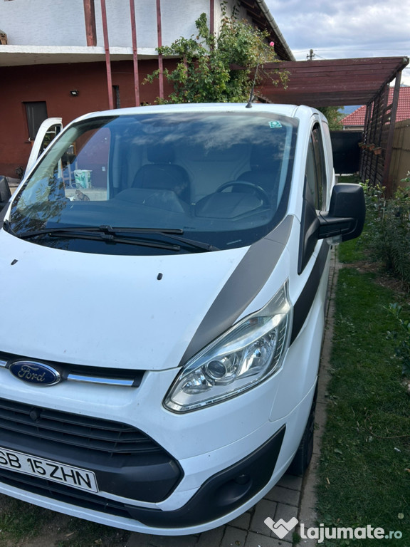 Ford tranzit custon