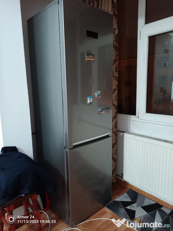 Vând combină frigorifică Beko utilizată cu 1000 lei