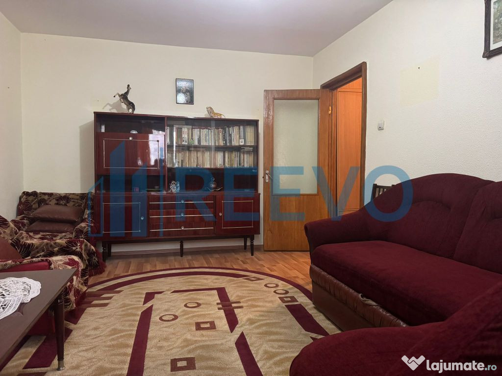 Apartament 2 camere, 50 mp, semidecomandat , zona Ura pe ...