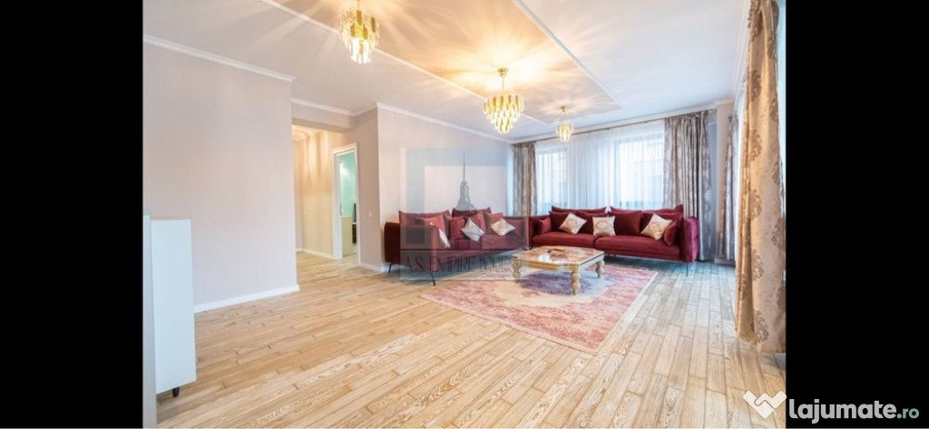 Apartament 3 camere de vanzare/ Poiana Brasov