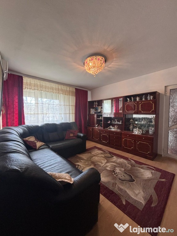 Apartament situat la 200 m de Portul turistic Mangalia